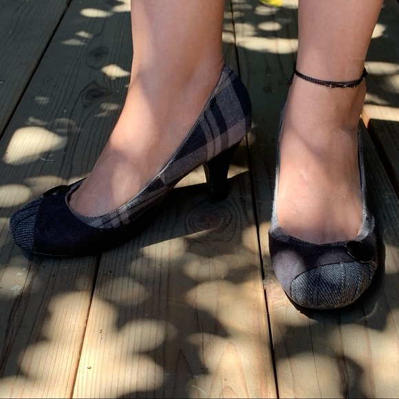 Madden Girl Uttson Pumps - Picture 5 of 9